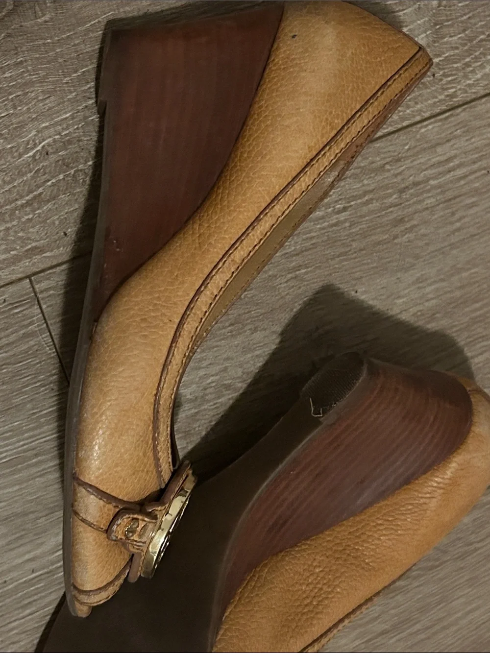 Tory Burch Tan Leather Peep-Toe Heels with Gold Logo Medallion